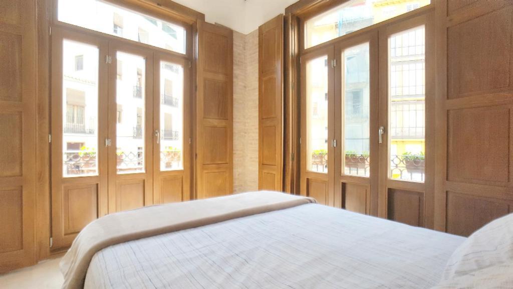 Plaza Redonda Flats Apartment Valencia Exterior photo